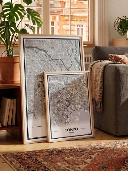 Tokio Stadskaart – Poster - Twee posters in een woonkamer