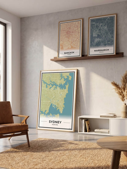Sydney Stadskaart – Poster - Drie posters in een woonkamer