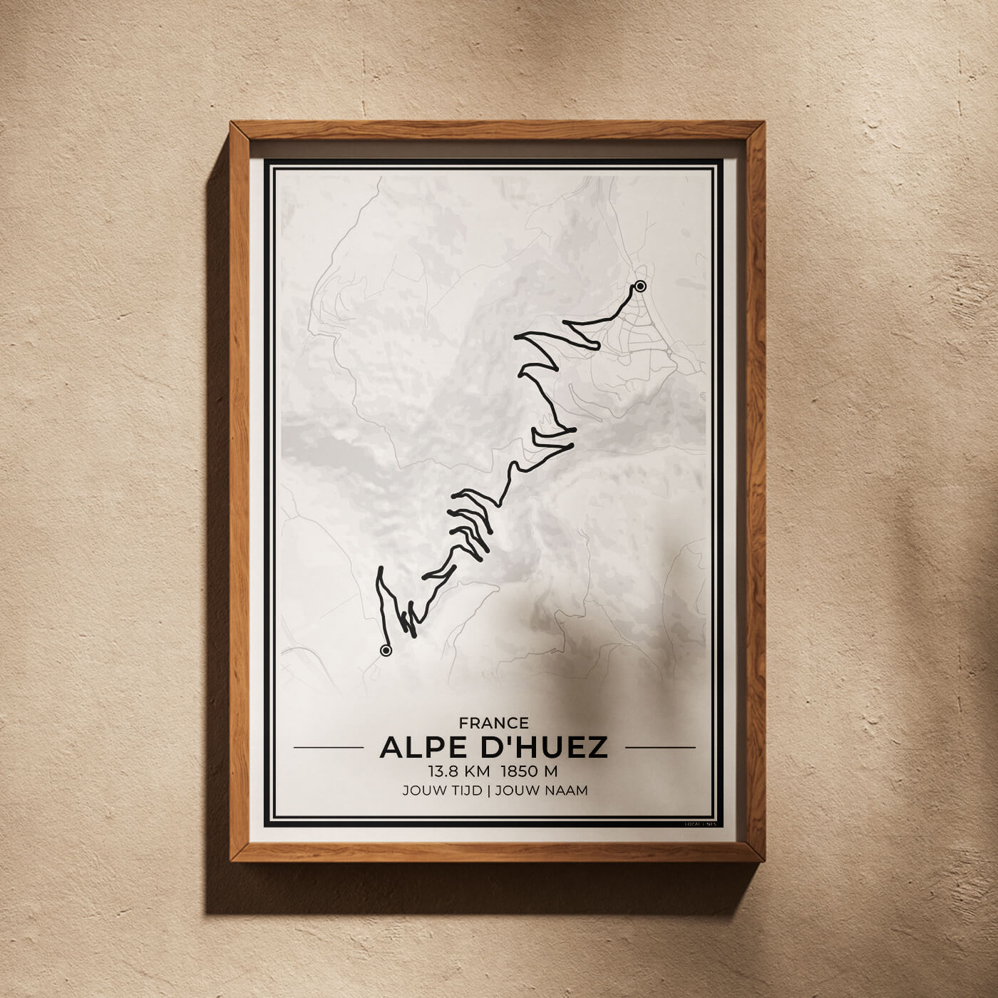 Alpe d'Huez wielren poster ingelijst in woonkamer interieur