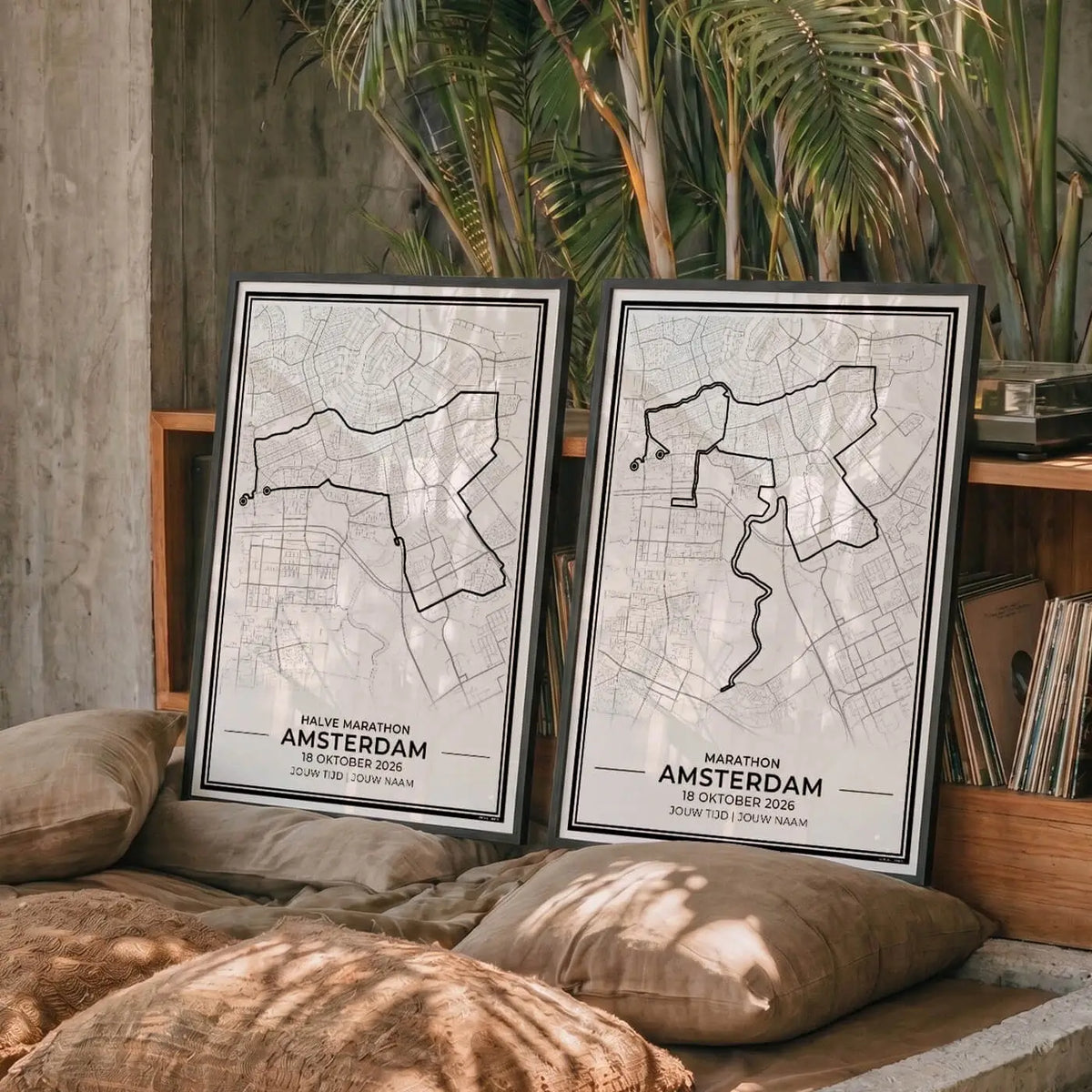 Hardloopposters TCS Amsterdam als kado voor hardloper - ingelijst in woonkamer