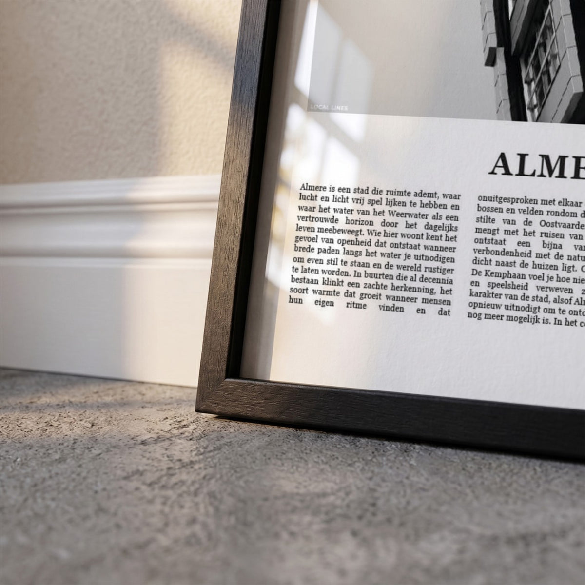 Detailopname van Almere Fotoposter – Zwart-Wit ingelijst in zwarte fotolijst