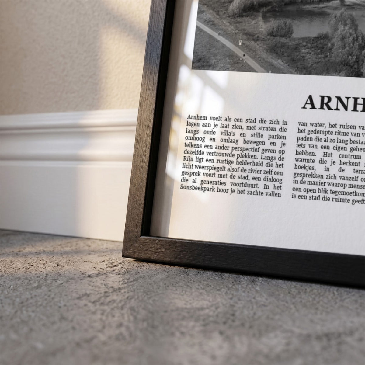 Detailopname van Arnhem Fotoposter – Zwart-Wit ingelijst in zwarte fotolijst