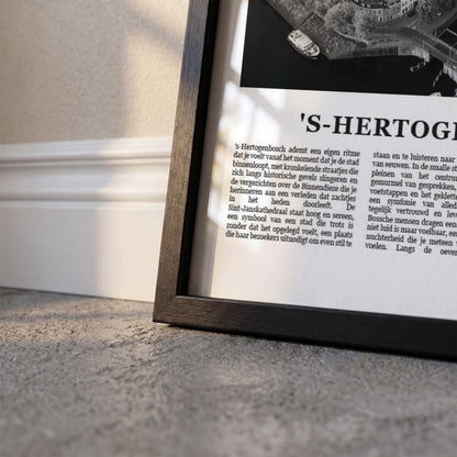 Detailopname van s-Hertogenbosch Fotoposter – Zwart-Wit ingelijst in zwarte fotolijst
