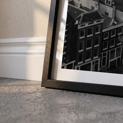 Detail van Amsterdam Herfst fotoposter en lijst - Zwart-Wit