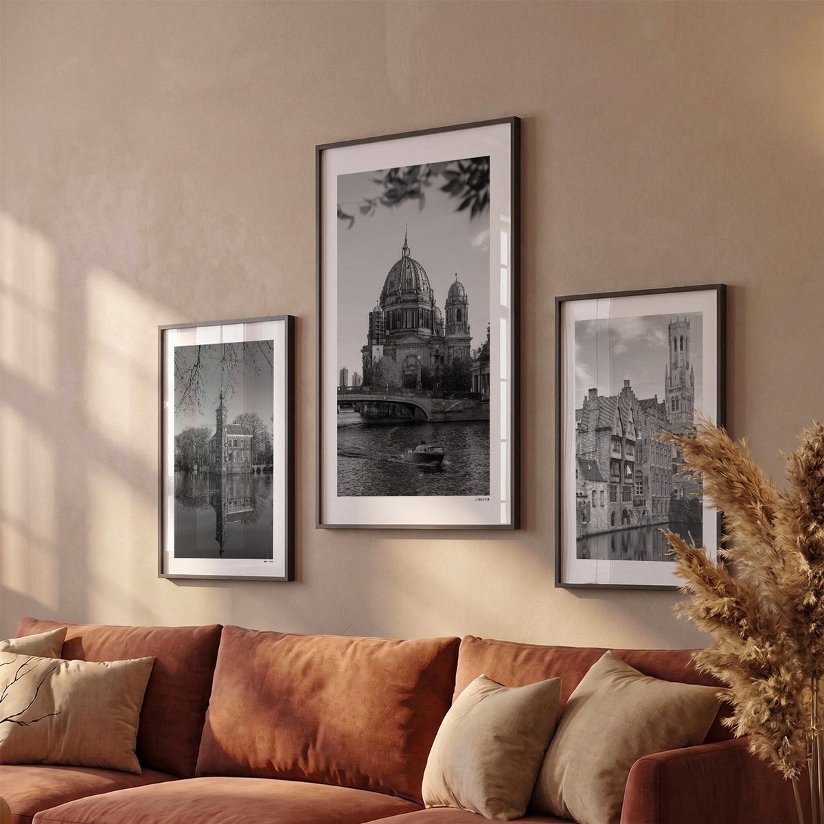 Drie Berlijn Klassiek fotoposters boven bank wanddecoratie - Zwart-Wit