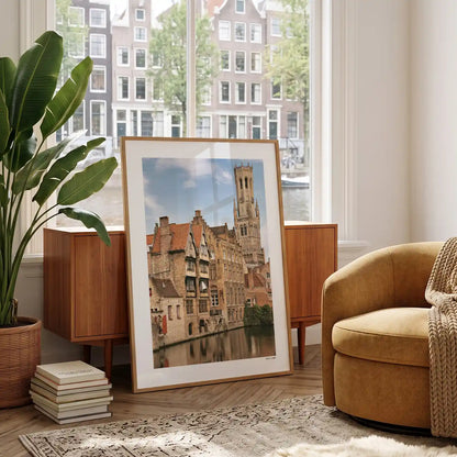 Brugge Klassiek fotoposter in woonkamer interieur - Kleur