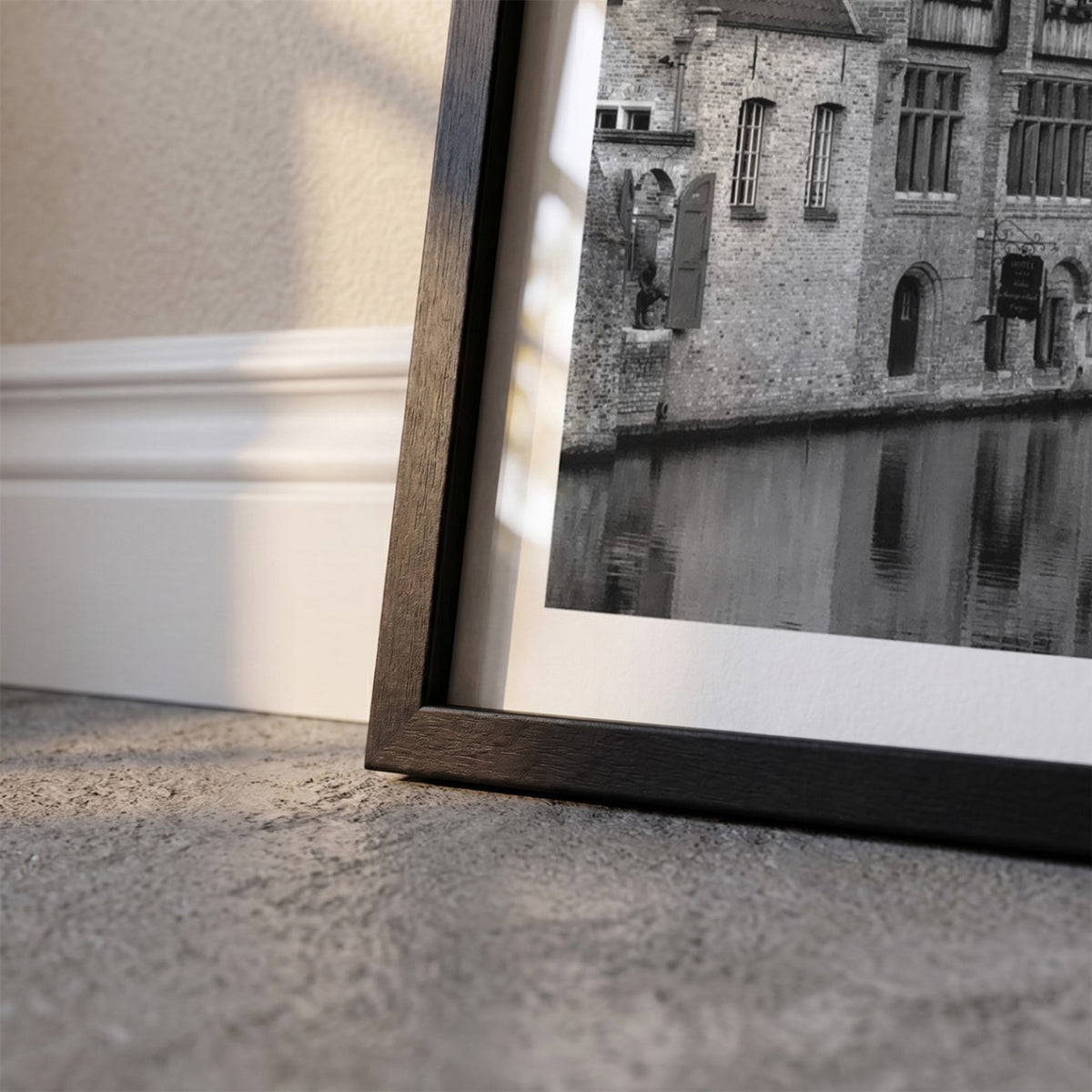 Detail van Brugge Klassiek fotoposter en lijst - Zwart-Wit