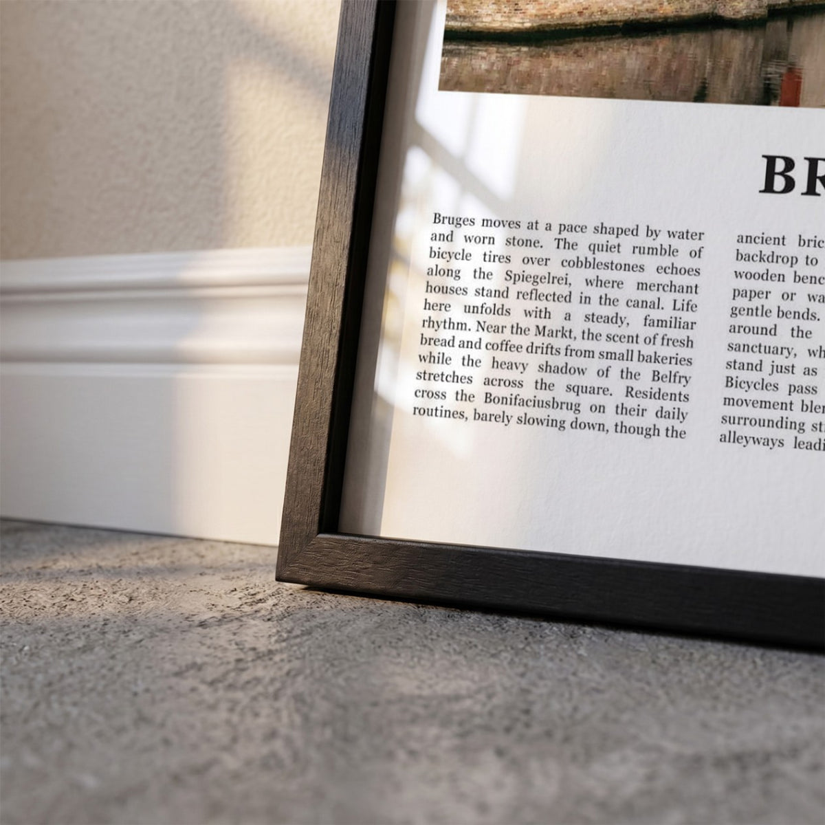 Detailopname van Brugge Fotoposter – Kleur ingelijst in zwarte fotolijst