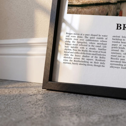 Detailopname van Brugge Fotoposter – Kleur ingelijst in zwarte fotolijst