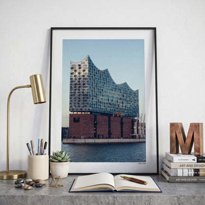 Hamburg Klassiek fotoposter op bureau in kamer - Kleur