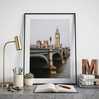 Londen Klassiek fotoposter op bureau in kamer - Kleur