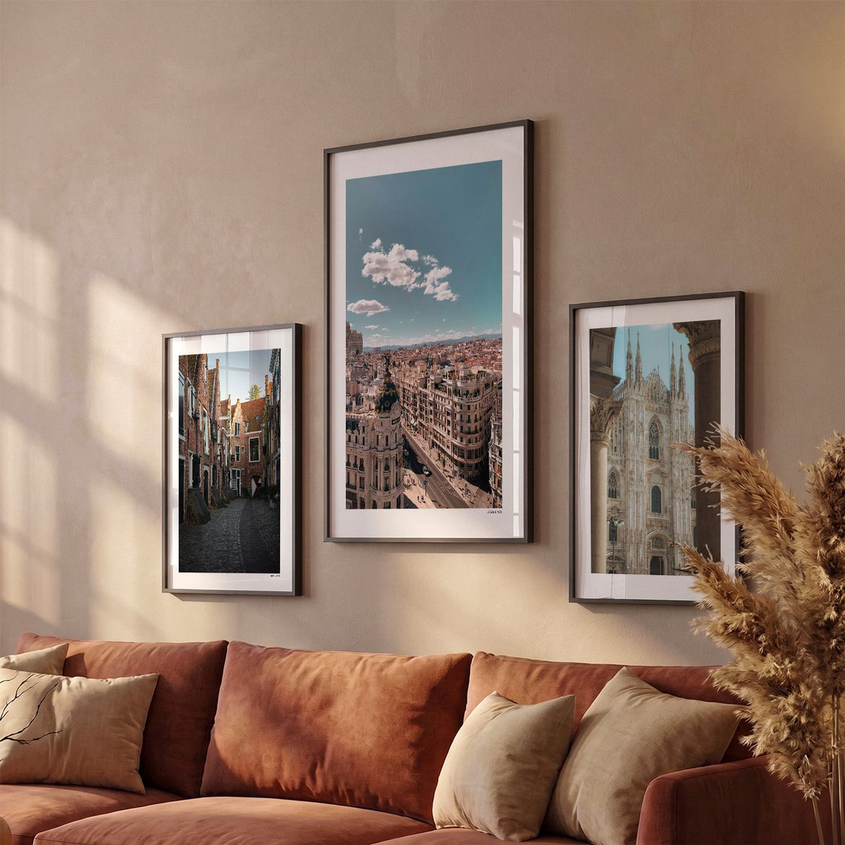 Drie Madrid Klassiek fotoposters boven bank wanddecoratie - Kleur