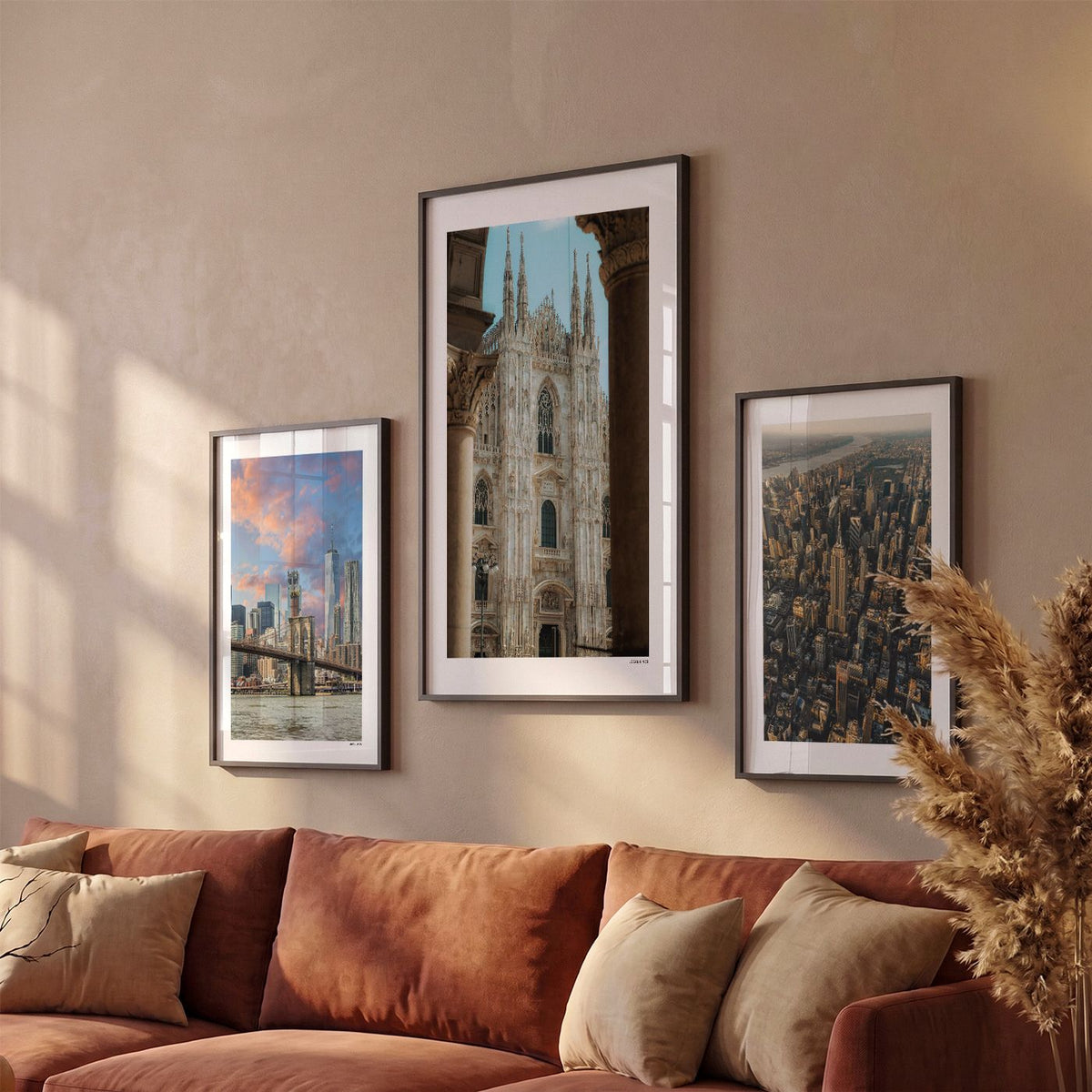 Drie Milaan Klassiek fotoposters boven bank wanddecoratie - Kleur