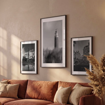 Drie Texel Klassiek fotoposters boven bank wanddecoratie - Zwart-Wit