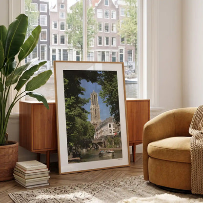 Utrecht Domtoren fotoposter in woonkamer interieur - Kleur