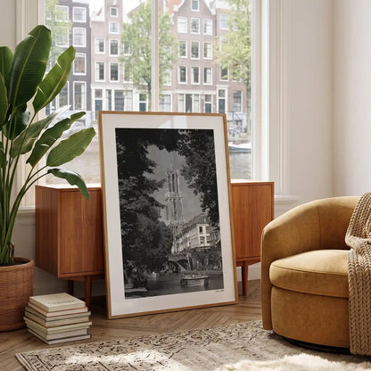 Utrecht Domtoren fotoposter in woonkamer interieur - Zwart-Wit