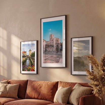 Drie Valencia Klassiek fotoposters boven bank wanddecoratie - Kleur