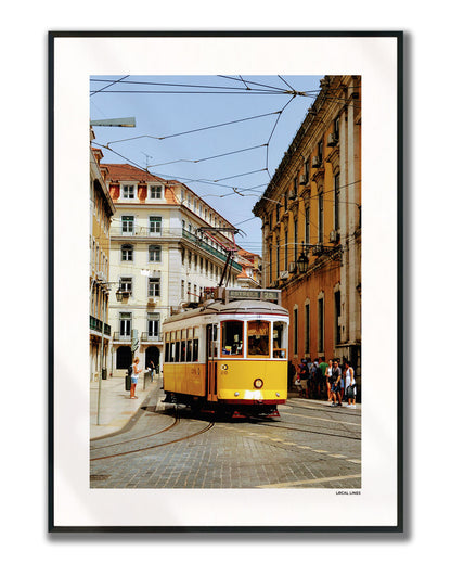 Lissabon Klassiek fotoposter verticaal ingelijst - Kleur
