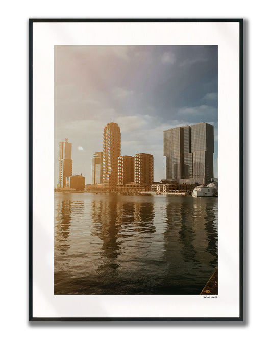 Rotterdam Skyline fotoposter verticaal ingelijst - Kleur